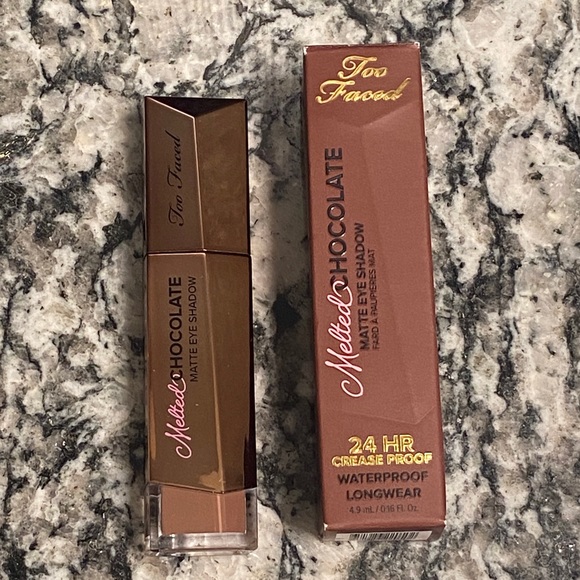 Too Faced Melted Chocolate Matte Eyeshadow - 24 HR Crease Proof - Waterproof NEW - Picture 2 of 7